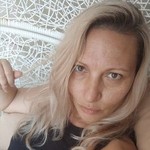 Lena, 44 (8 , 0 )